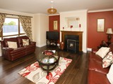FRONT ROOM-006
